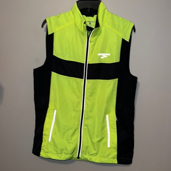 Brooks Jackets & Coats Brooks Highlighter Yellow Running Vest
